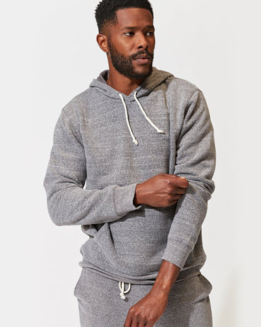 Men's hoodies & sweatshirts: crewneck or hooded