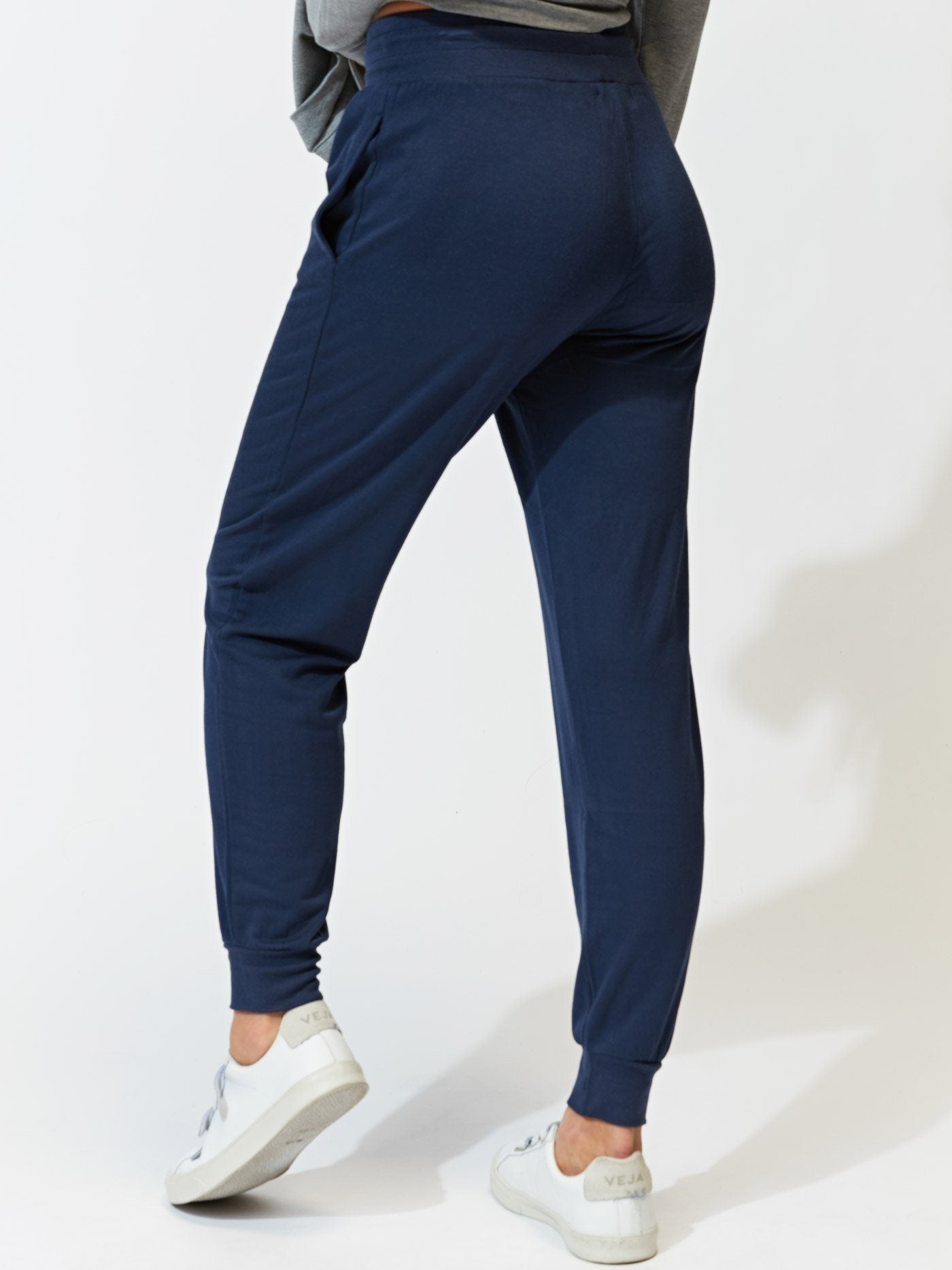 Connie Jogger in Raw Denim – Threads 4 Thought
