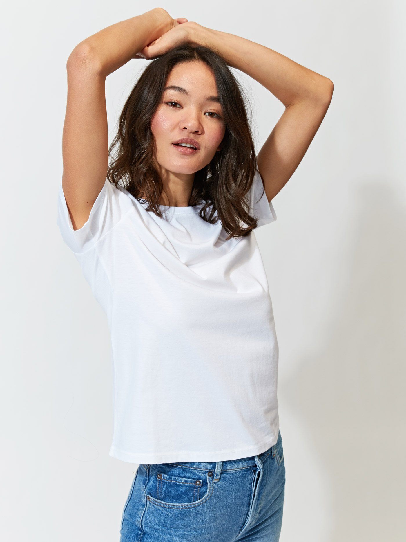 Women’S Invincible Crew Neck Tee in White – Threads 4 Thought